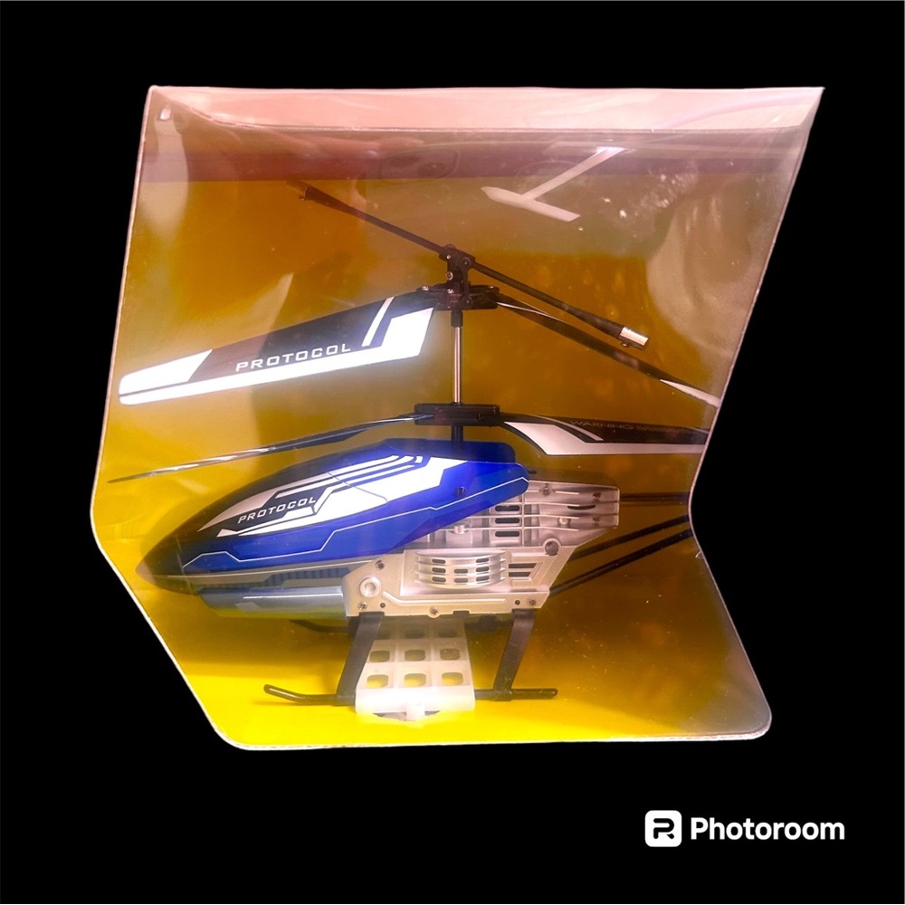 NWT Protocol Eagle Jet XT Remote Control Helicopter - Picture 4 of 5